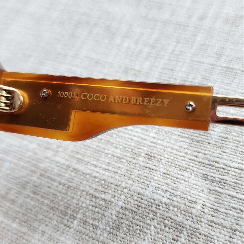 NWOT Coco and Breezy Amazonian Sunglasses - Brown - Picture 4 of 9